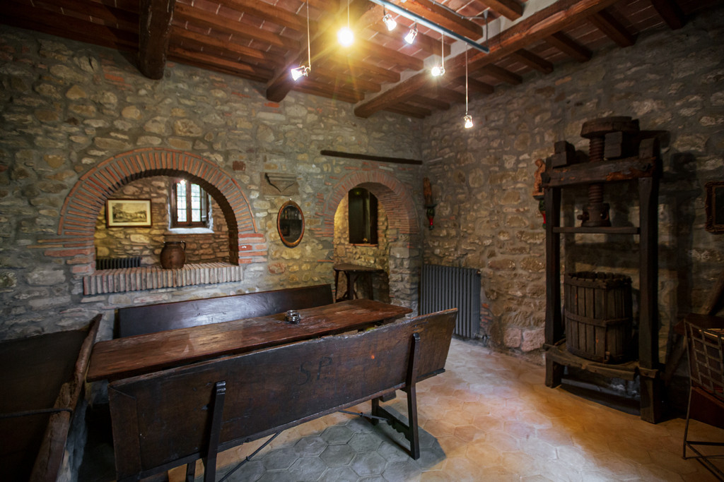Dom Sprzedaż Cortona, Arezzo, Toskania, Włochy Via Santa Maria Nuova 16