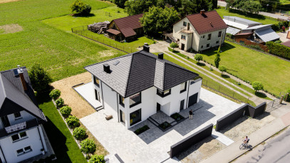 Dom Sprzedaż Wesołów