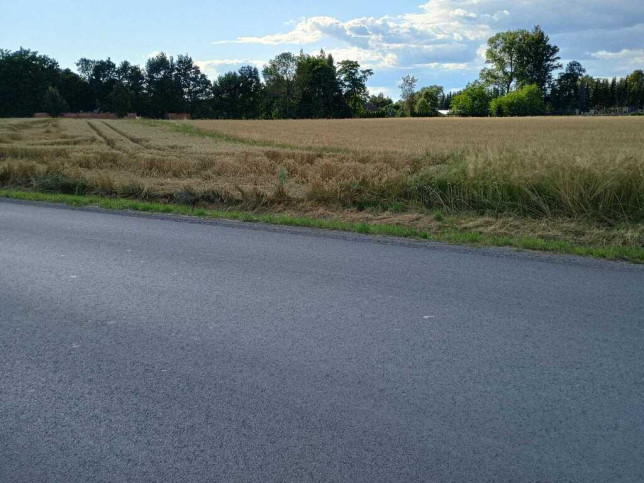 Działka Sprzedaż Zarzecze 2