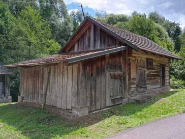 Dom Sprzedaż Jawornik Polski