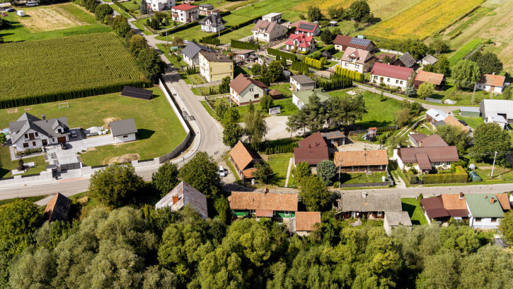 Dom Sprzedaż Bobrowniki Małe 17