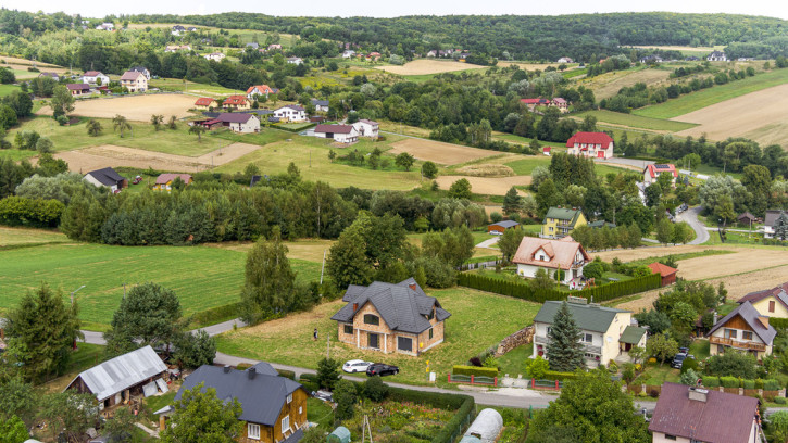 Dom Sprzedaż Lichwin 2