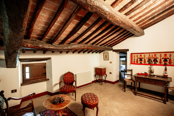 Dom Sprzedaż Cortona, Arezzo, Toskania, Włochy Via Santa Maria Nuova 12