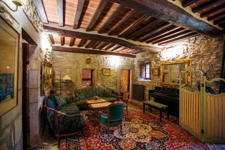 Dom Sprzedaż Cortona, Arezzo, Toskania, Włochy Via Santa Maria Nuova 9