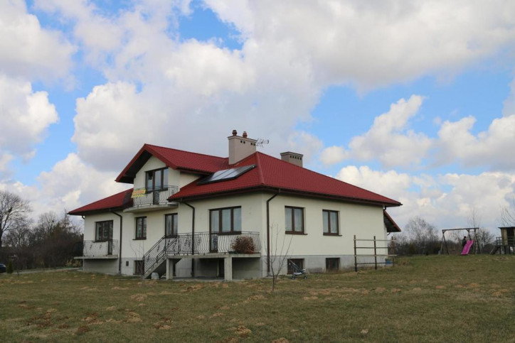 Dom Sprzedaż Motycz 2