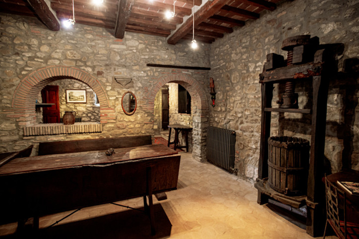 Obiekt Sprzedaż Cortona, Toskania, Włochy Via Santa Maria Nuova 47